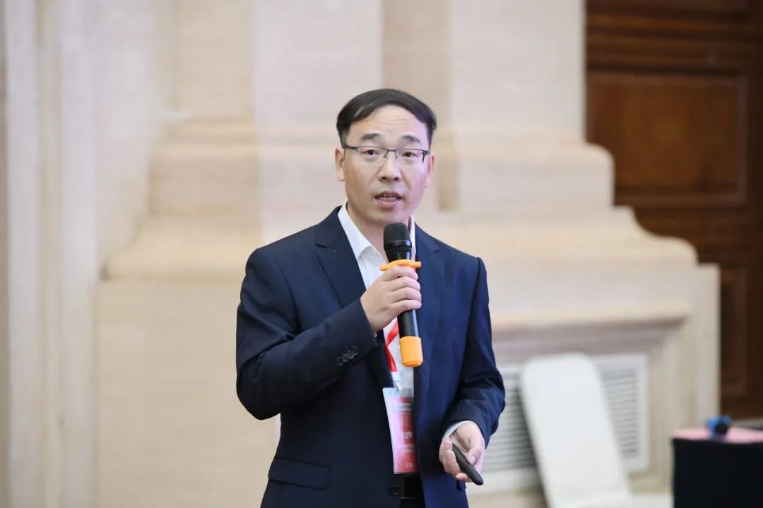 刘建刚教授级高工作专题学术报告.jpg